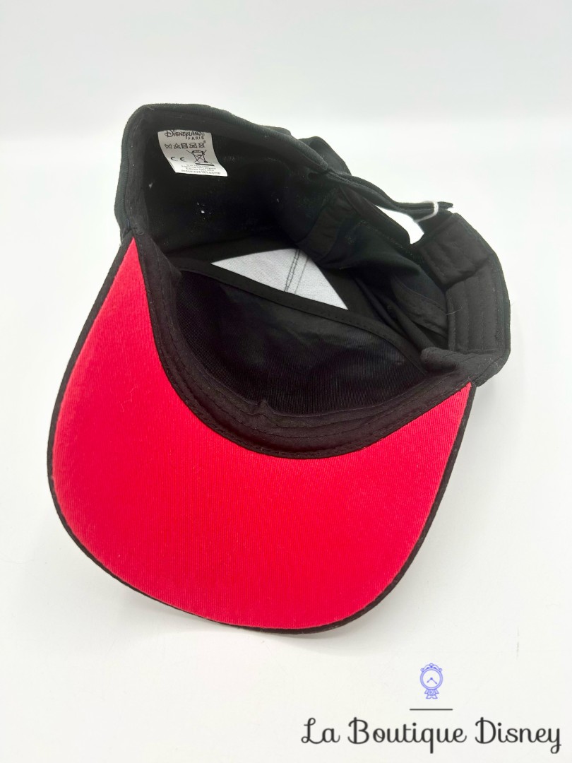 casquette-2021-disneyland-paris-disney-chapeau-noir (1)