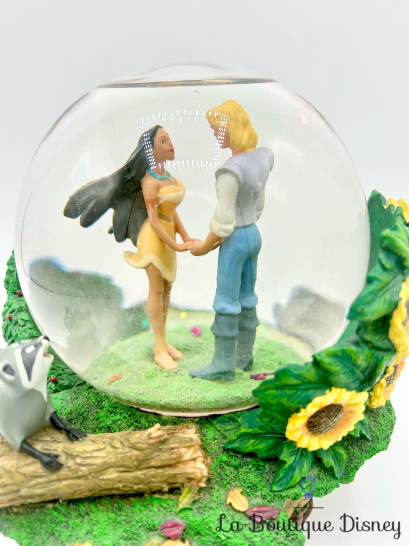 boule-a-neige-pocahontas-john-smith-disney-vintage-snow-globe-tournesols (6)