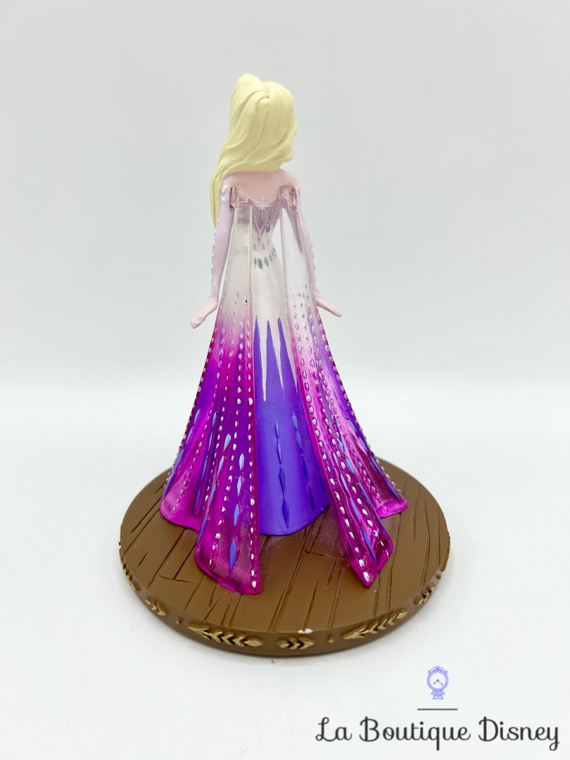 figurine-elsa-la-reine-des-neiges-2-disneyland-disney-princesse-résine (3)