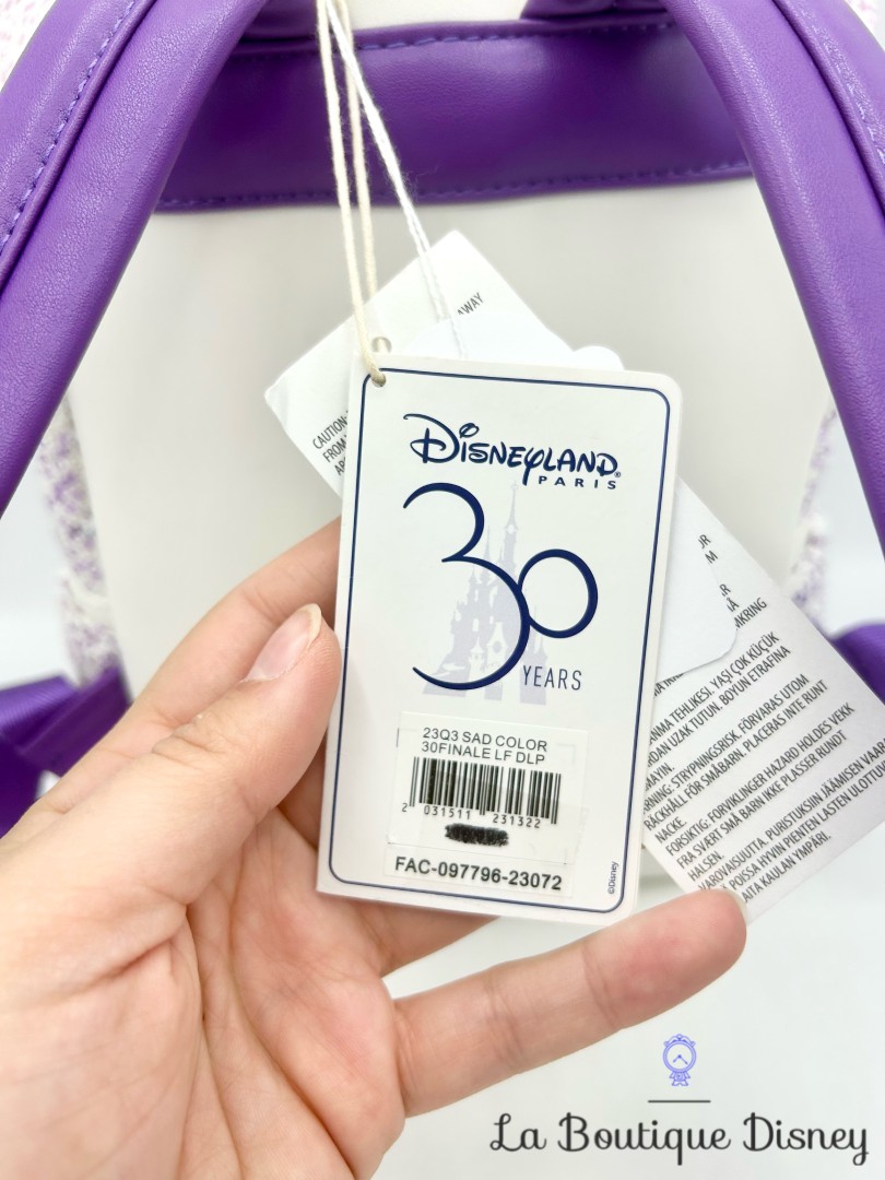 sac-a-dos-loungefly-30-ans-disneyland-paris-30ème-anniversaire-disney-sequins-blanc (9)