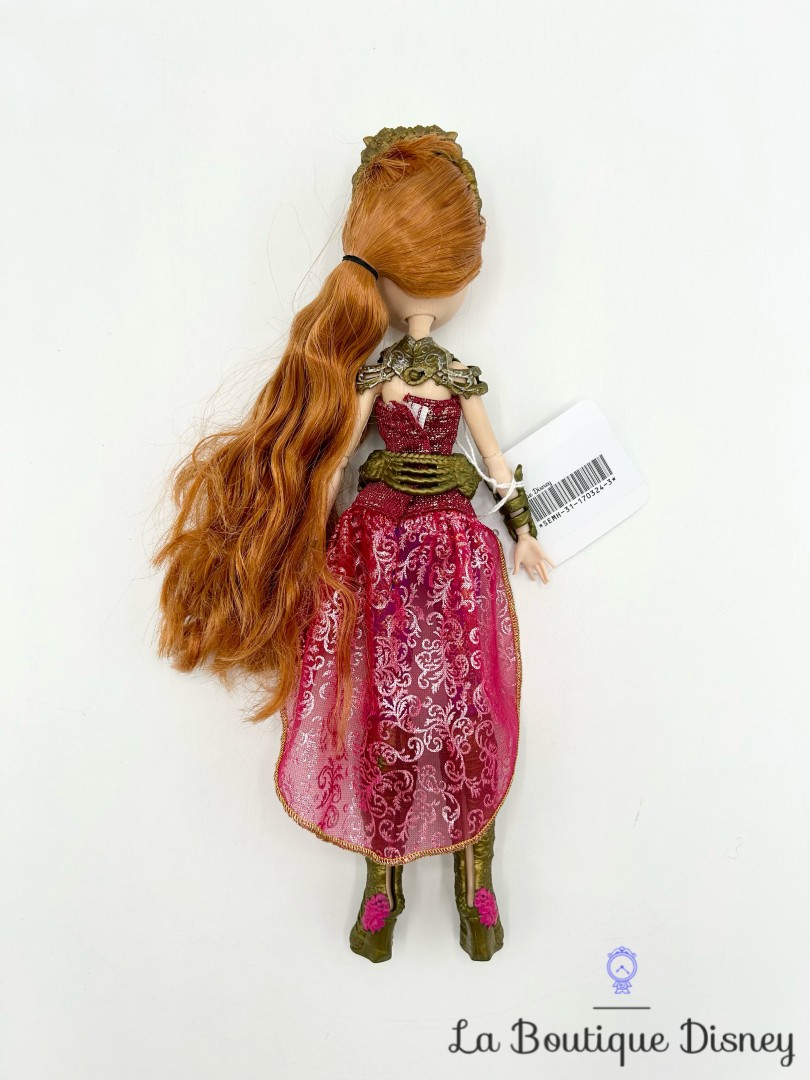 Poupée Ever After High Holly OHair Dragon Games rose violet 28 cm