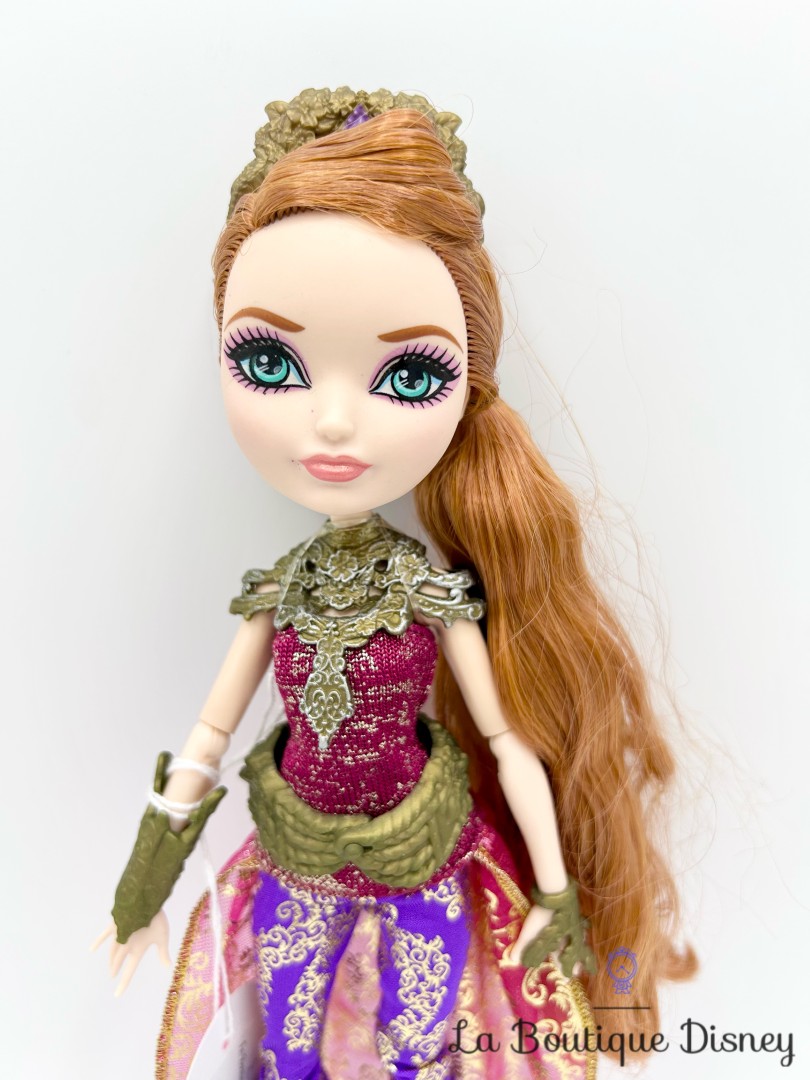 Poupée Ever After High Holly OHair Dragon Games rose violet 28 cm