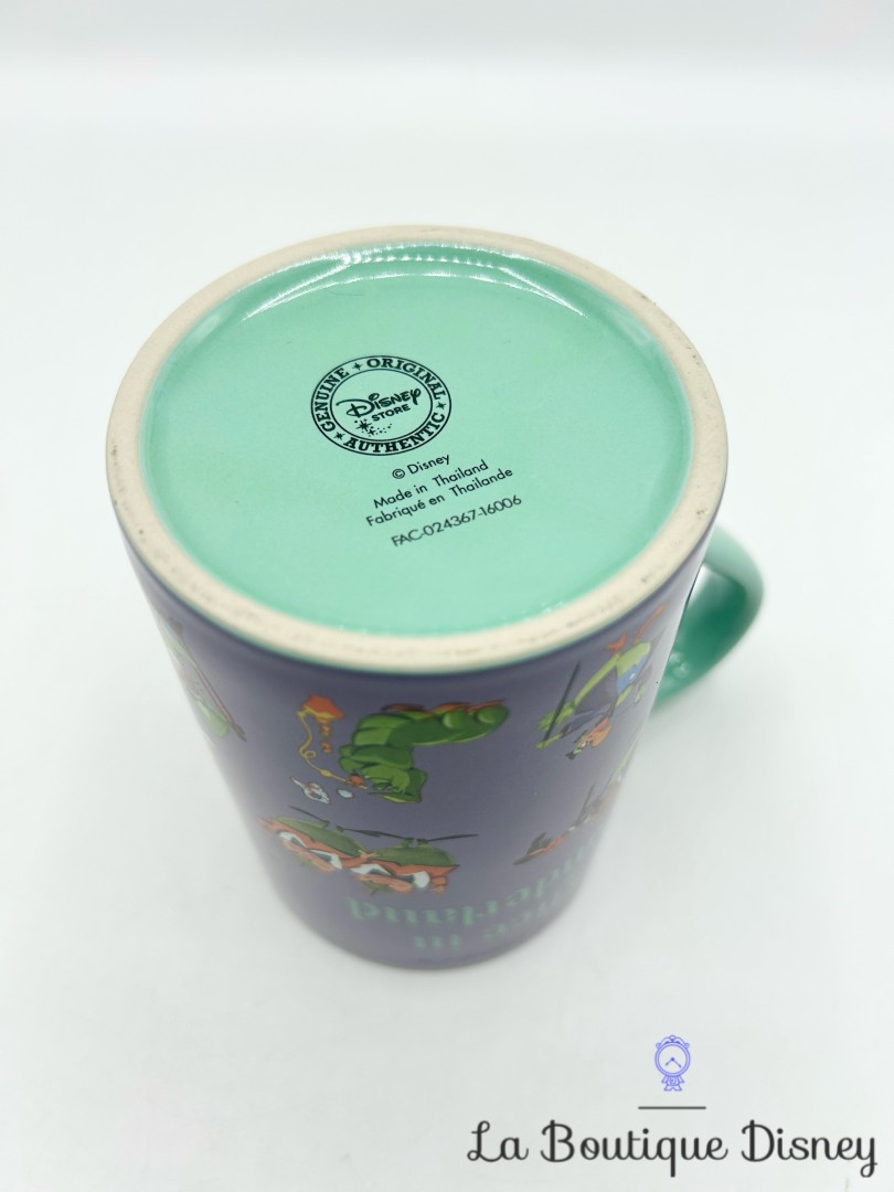tasse-alice-in-wonderland-disney-store-mug-alice-pays-des-merveilles-affiche-cinema-vintage-violet (5)