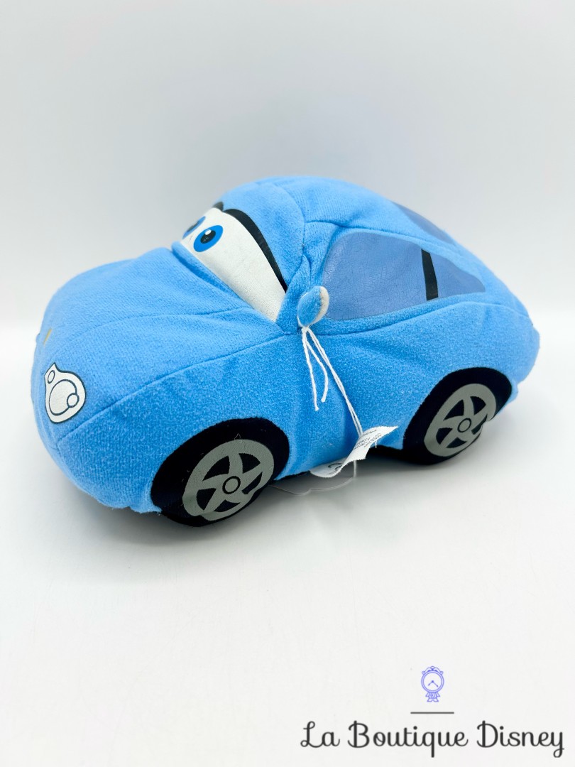 peluche-sally-cars-disney-nicotoy-voiture-bleu-fille (5)