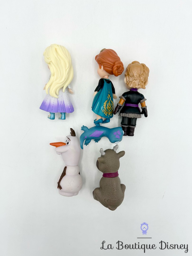 Figurines Assortiment Mini Poupées La Reine des Neiges 2 Disney Jakks Pacific Frozen II princesse 8 cm