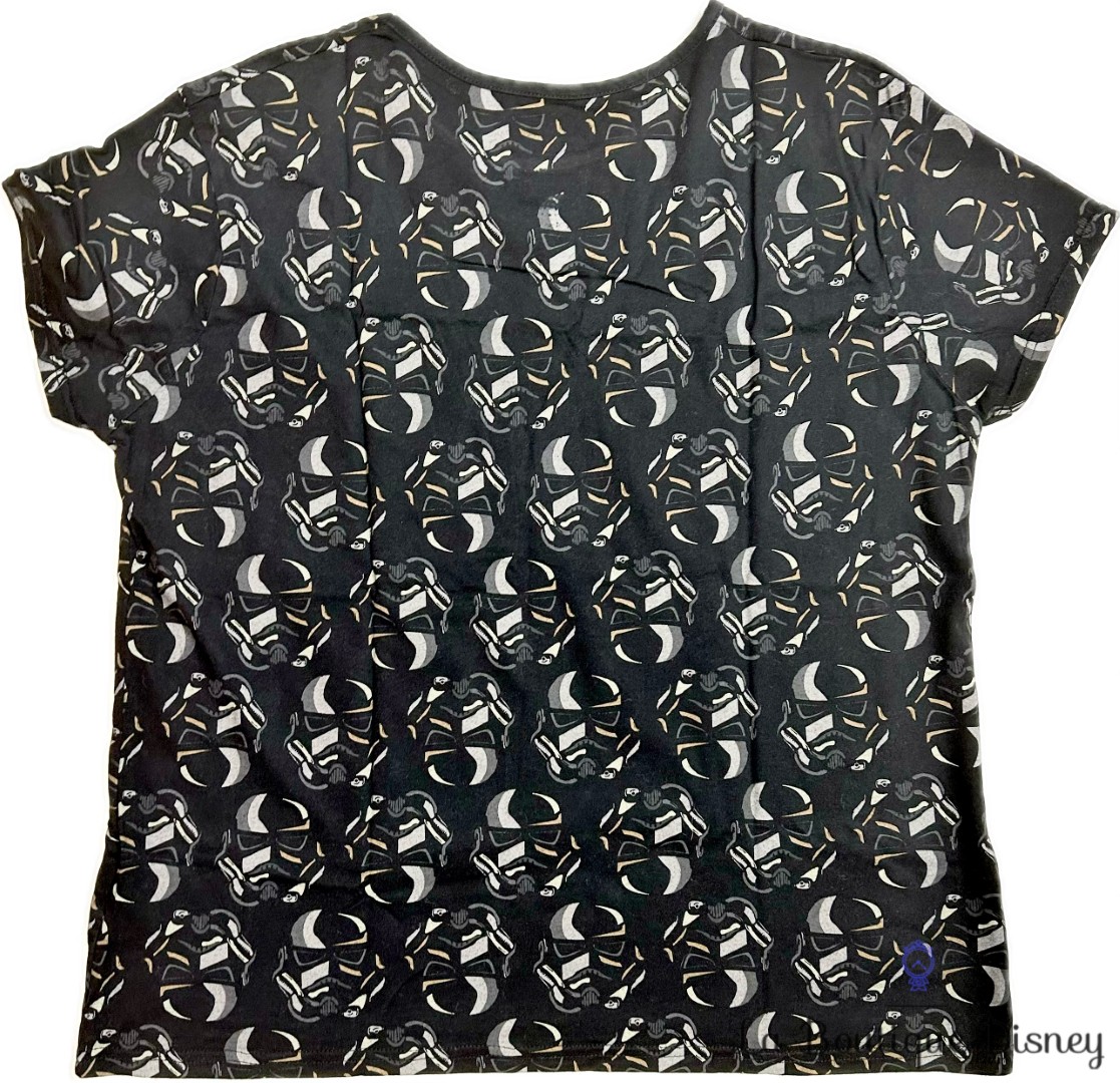 tee-shirt-star-wars-casques-disneyland-disney-noir-stormstrooper (1)