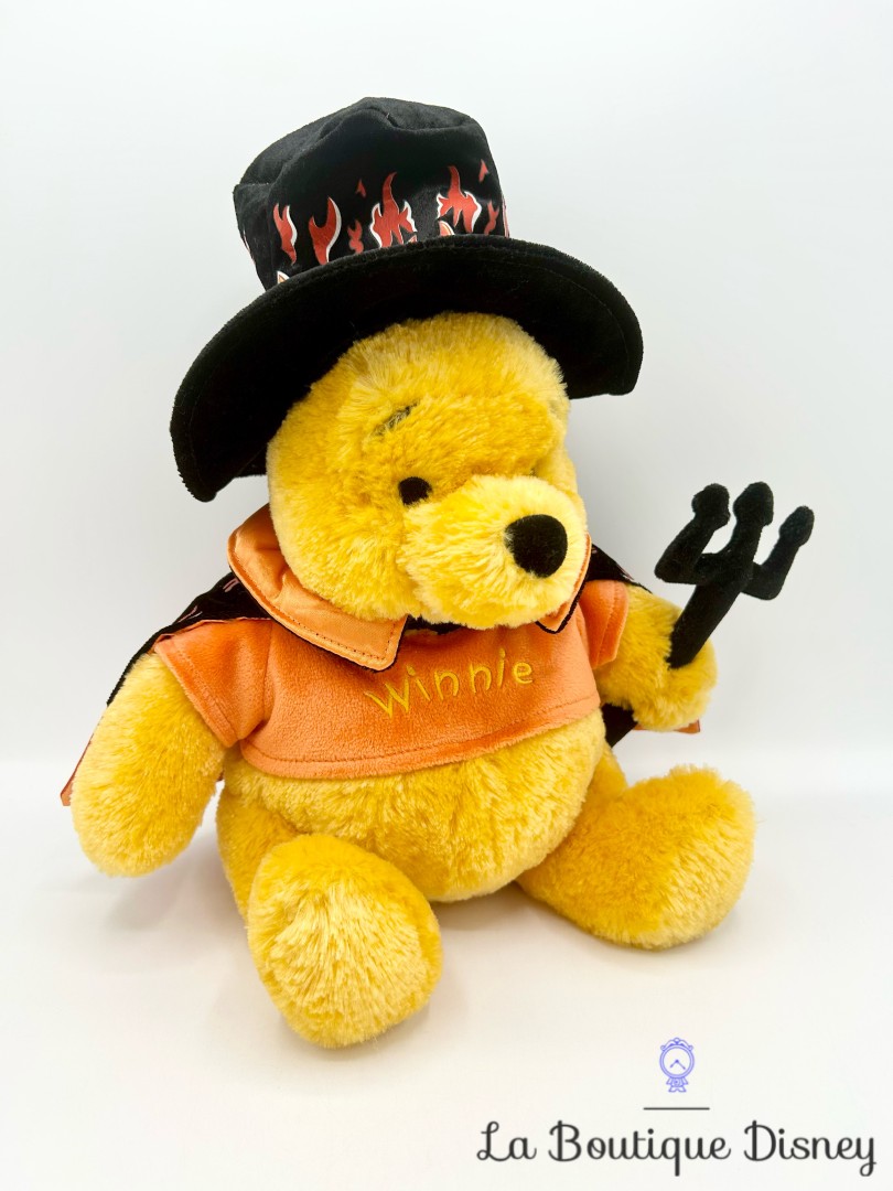 peluche-winnie-ourson-halloween-feu-flammes-disneyland-disney (2)