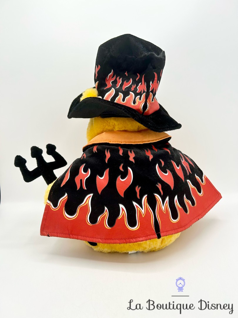 peluche-winnie-ourson-halloween-feu-flammes-disneyland-disney (5)