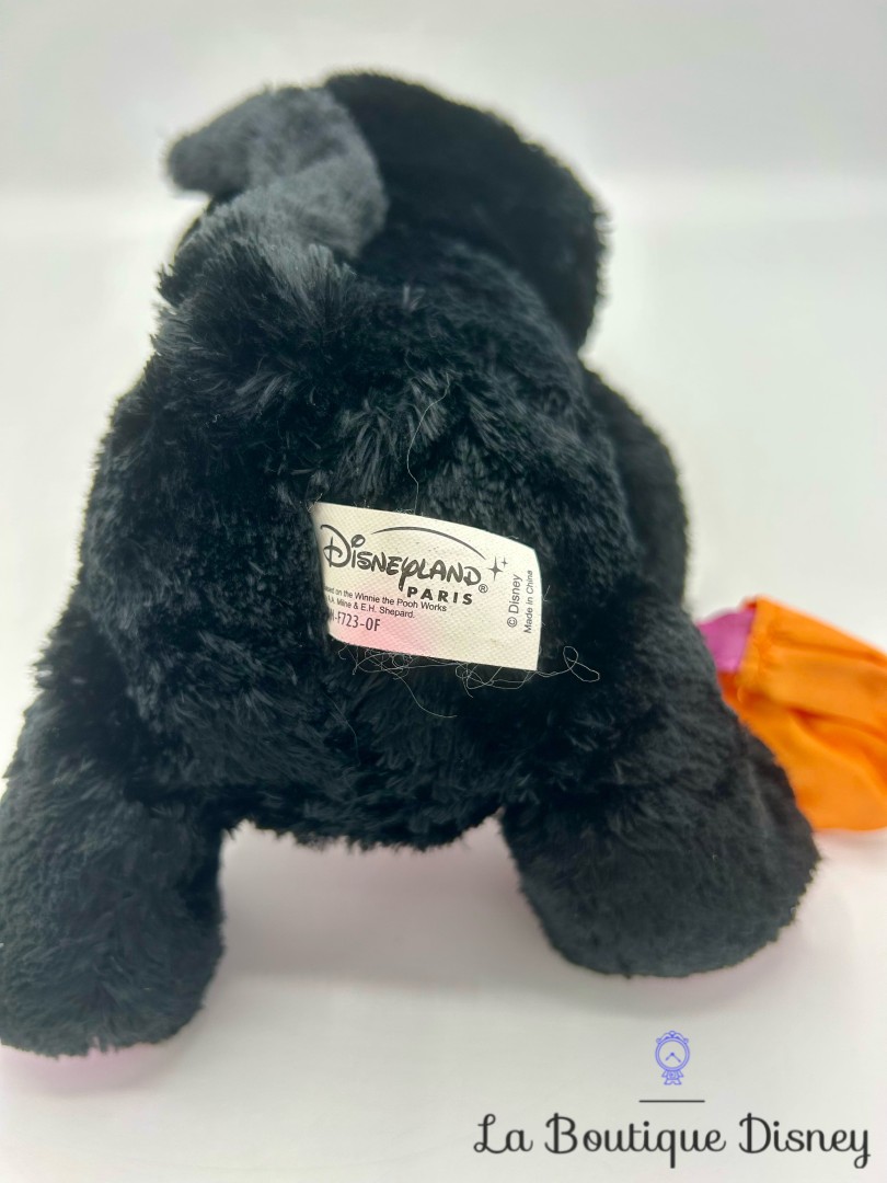 peluche-winnie-ourson-halloween-chat-noir-disneyland-disney-citrouille (4)