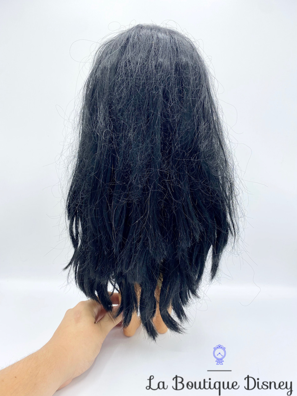 poupée-animator-pocahontas-disney-store-v2-animators-collection-princesse-2