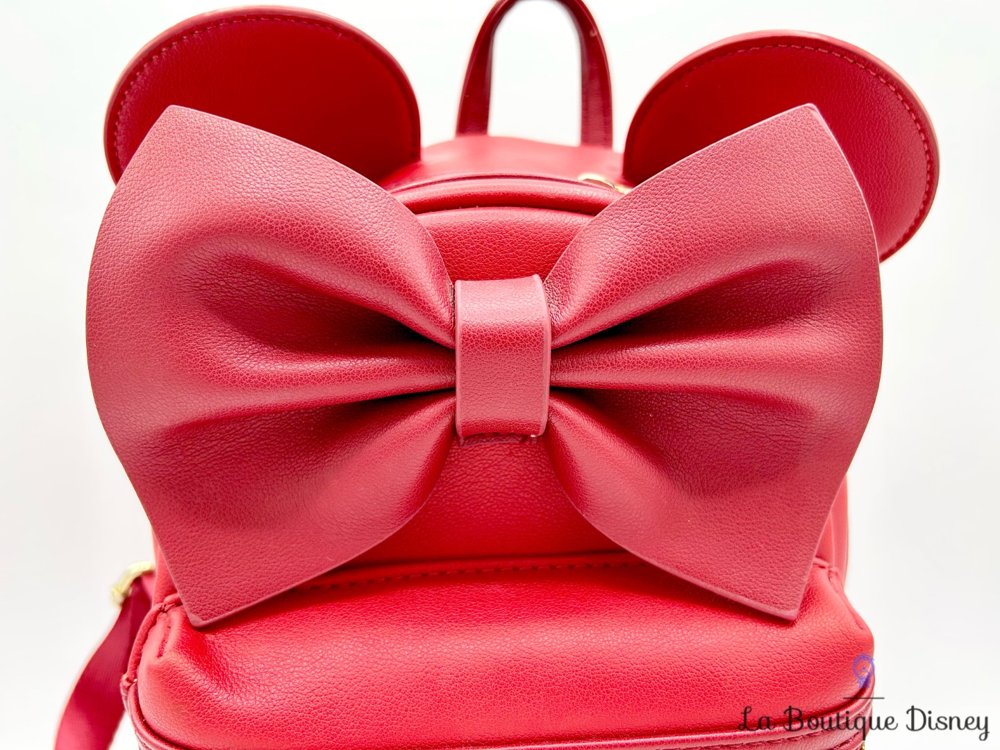 sac-a-dos-loungefly-minnie-mouse-noeud-rouge-disney (4)