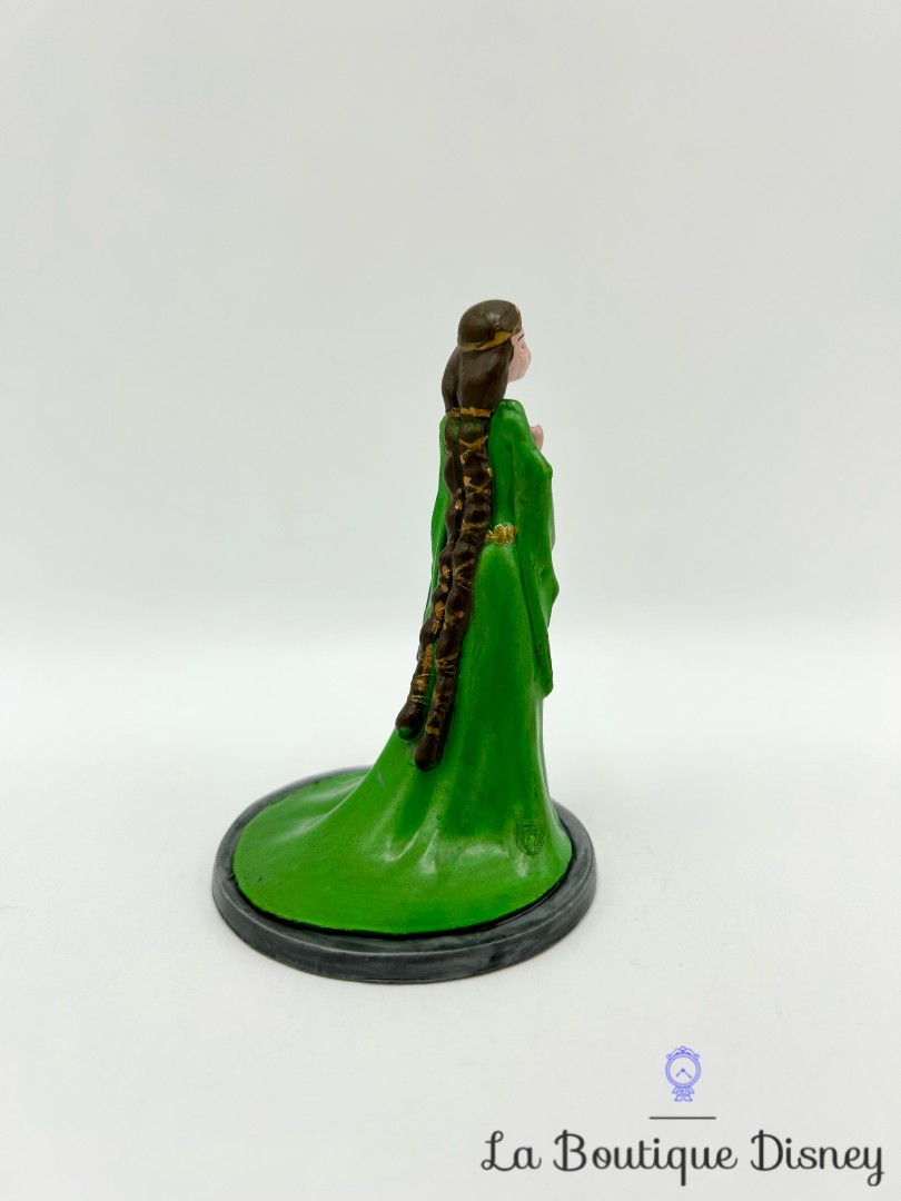 figurine-reine-elinor-disney-store-rebelle-playset (1)