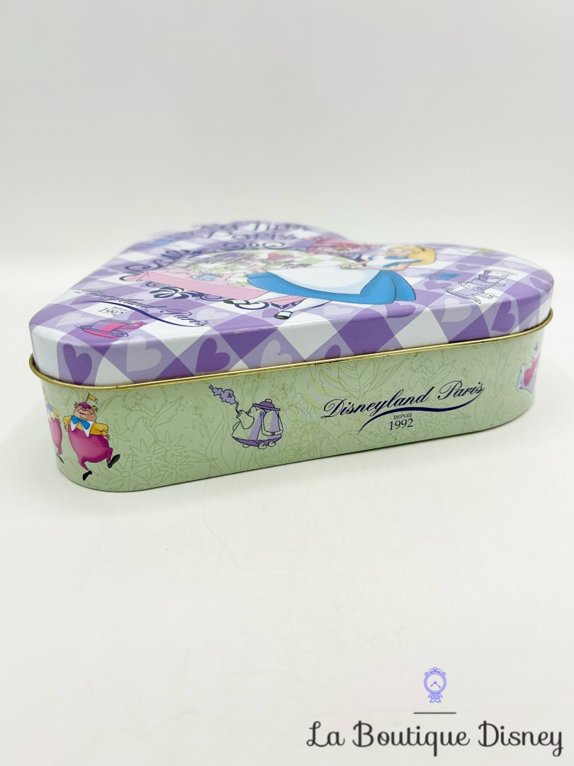 boite-metal-alice-au-pays-des-merveilles-coeur-tea-time-paris-disneyland (5)