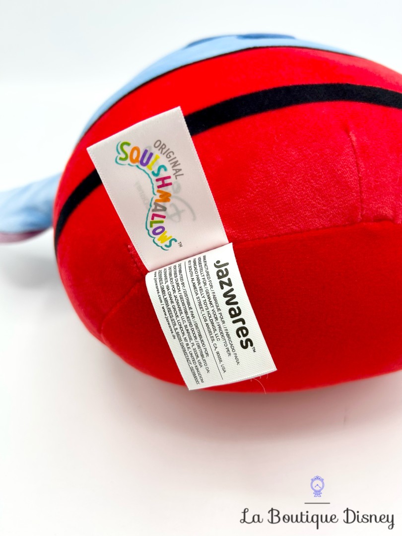 peluche-stitch-experience-626-squishmallows-disney-combinaison-rouge (4)