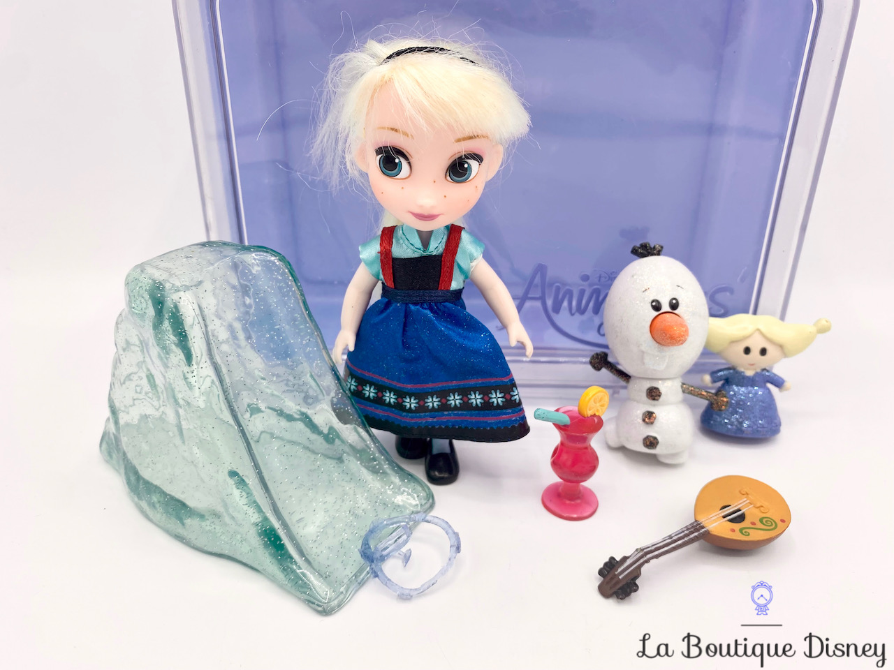 ensemble-jeu-coffret-mini-poupée-elsa-la-reine-des-neiges-animators-collection-disney-store-valise-doll-playset-1