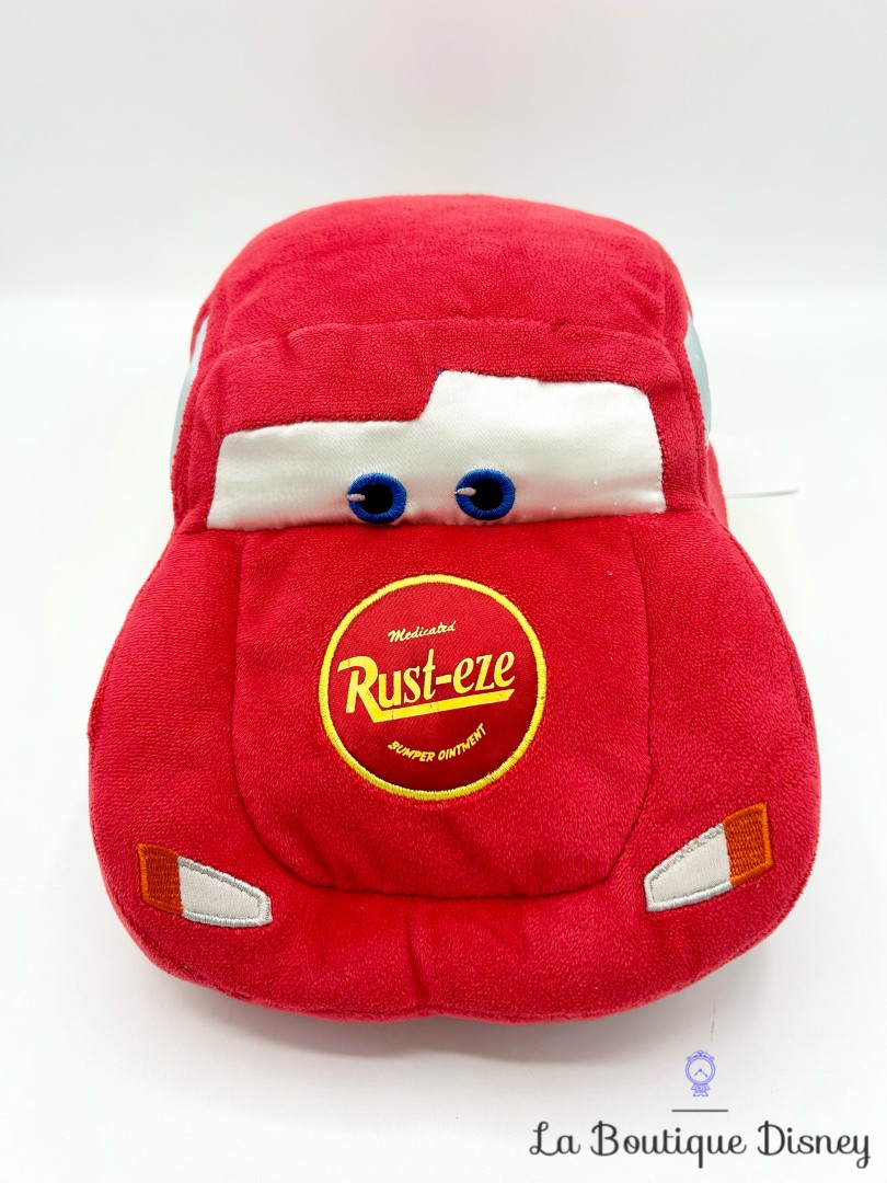 peluche-flash-mcqueen-cars-disney-store-ecusson-voiture-rouge (2)