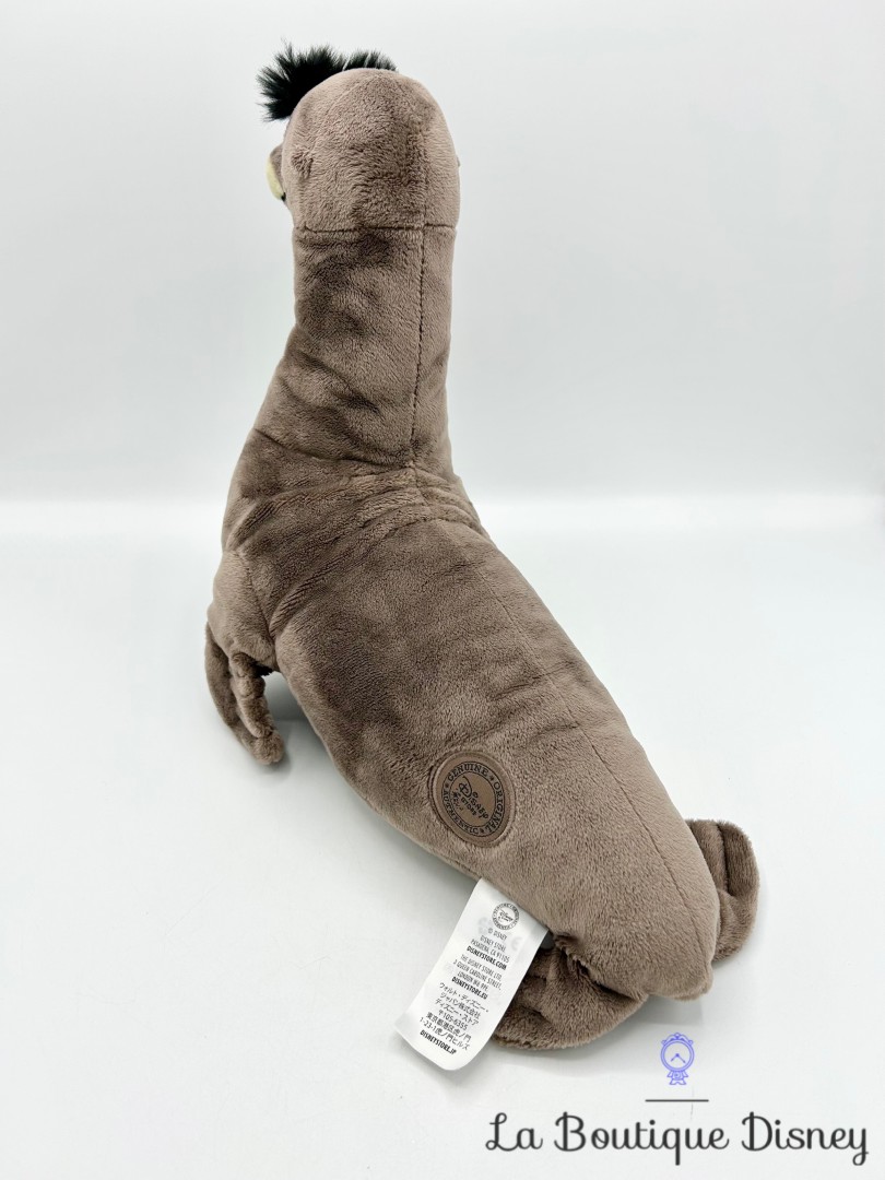 peluche-gérard-otarie-le-monde-de-dory-disney-store-écusson-marron-némo (16)