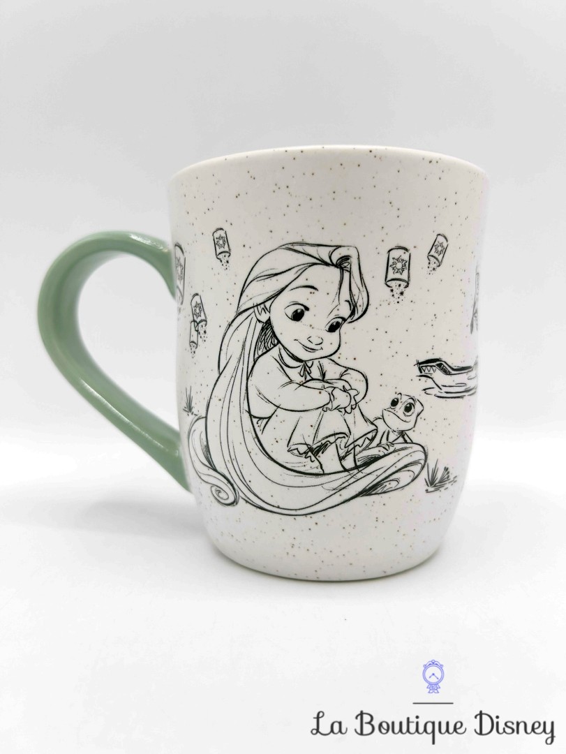 tasse-princesses-animators-collection-dsiney-store-mug-croquis-enfant-blanche-neige-raiponce-pocahontas (4)