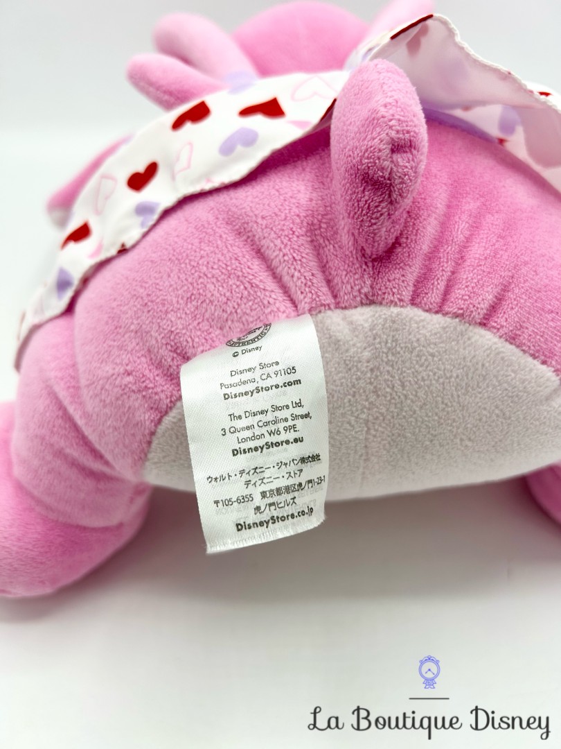 peluche-angel-saint-valentin-disney-store-écusson-coeur-stitch-rose (1)