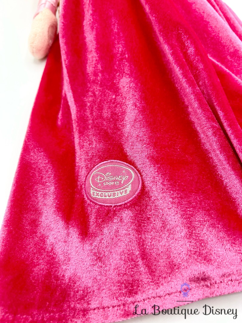 poupée-chiffon-aurore-la-belle-au-bois-dormant-disney-store-exclusive-peluche-princesse-rose (6)