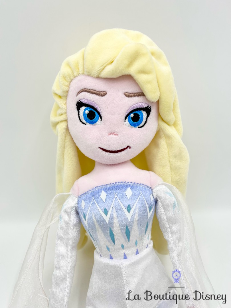 poupée-chiffon-elsa-la-reine-des-neiges-2-disney-parks-disneyland-robe-blanche-peluche (3)