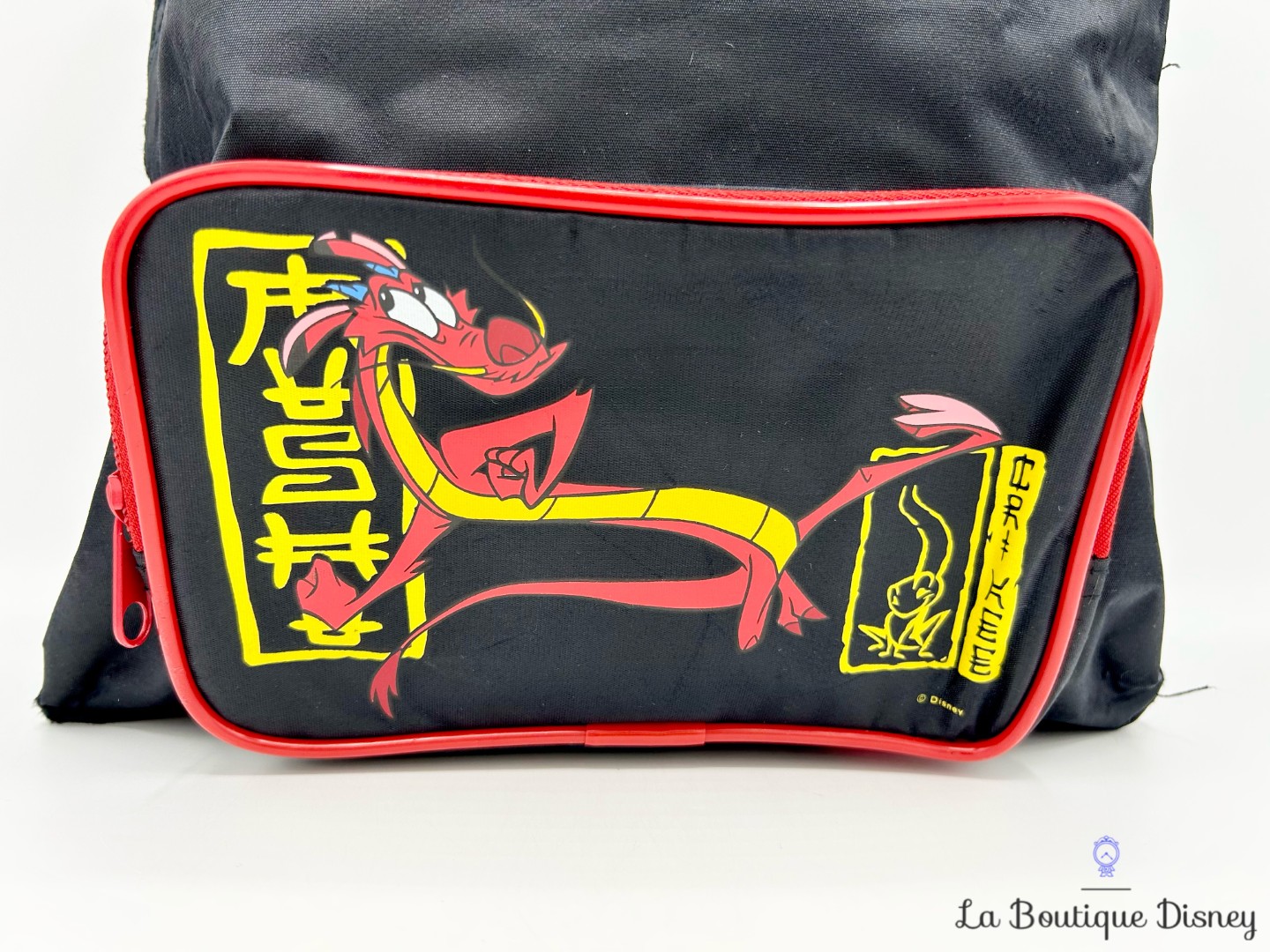 sac-a-dos-mushu-mulan-disney-vintage-noir-rouge (6)