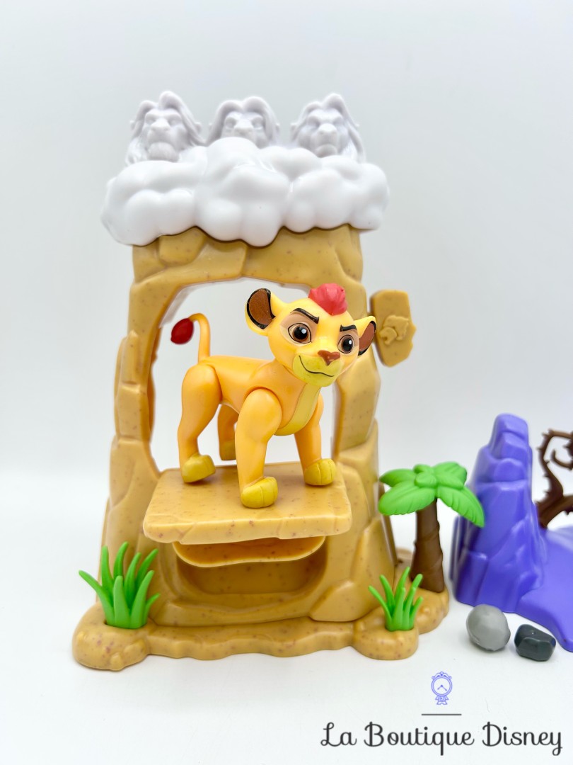 Jouet Le Rocher des Lions Playset La Garde du Roi Lion Disney Simba Toys Ensemble de jeu