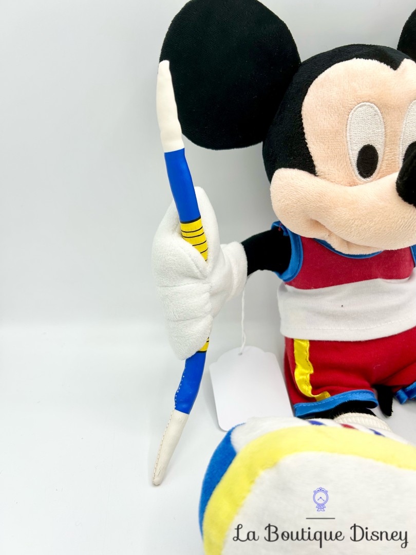 peluche-mickey-mouse-athlétisme-sport-disney-store-écusson-lance-javelot (6)