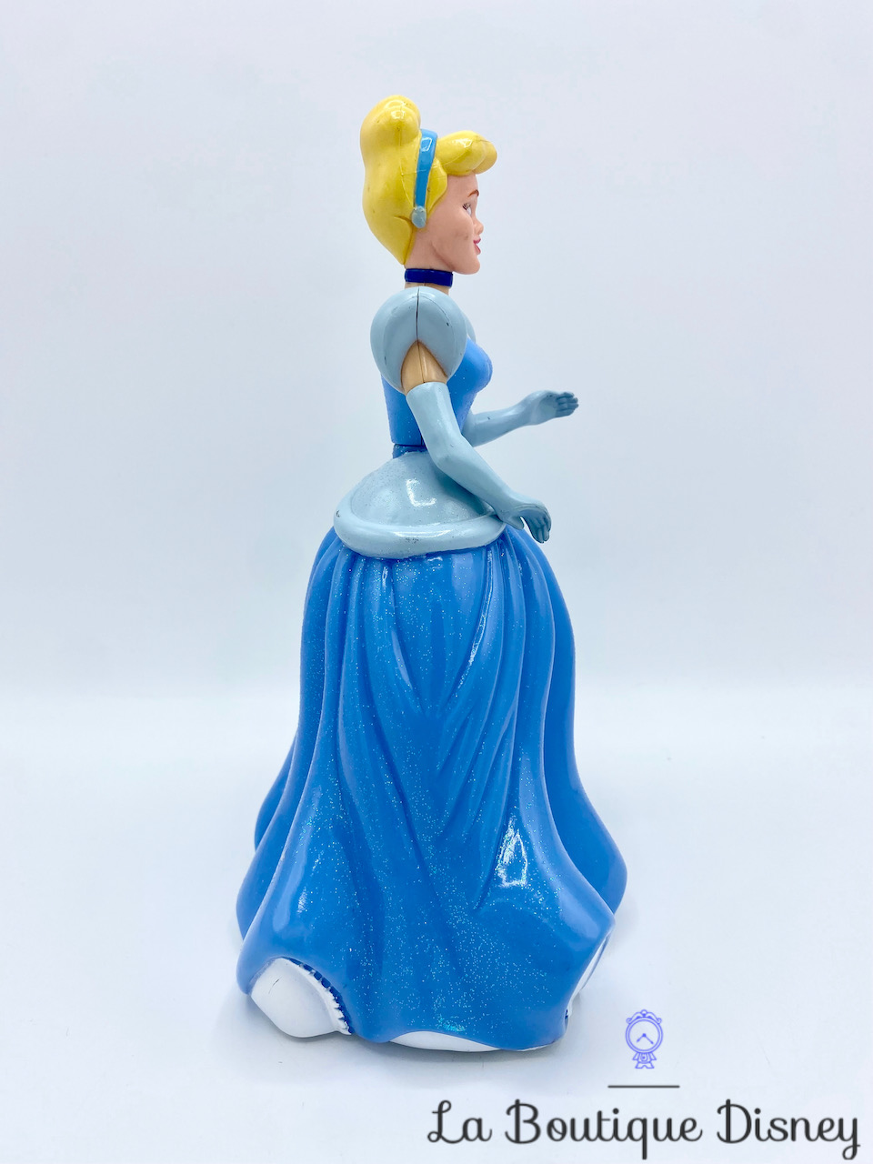 figurine-cendrillon-disney-plastique-vintage-collection-princesse-robe-bleu-paillettes-3