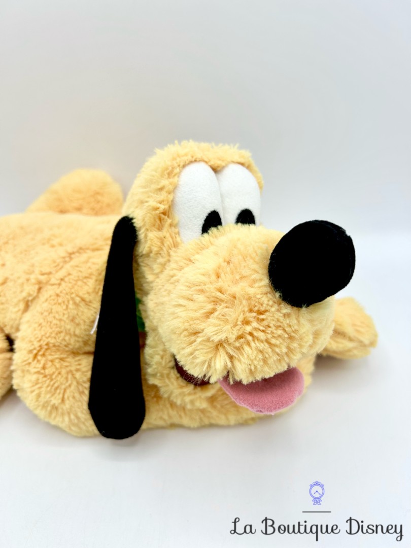 peluche-pluto-disney-parks-disneyland-chien-jaune (7)