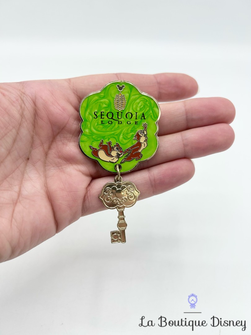 Pin Hôtel SQL Clé Opening Edition Disneyland Paris 2009 Chip and Dale Sequoia Lodge Key and Tag Tic et Tac 70923
