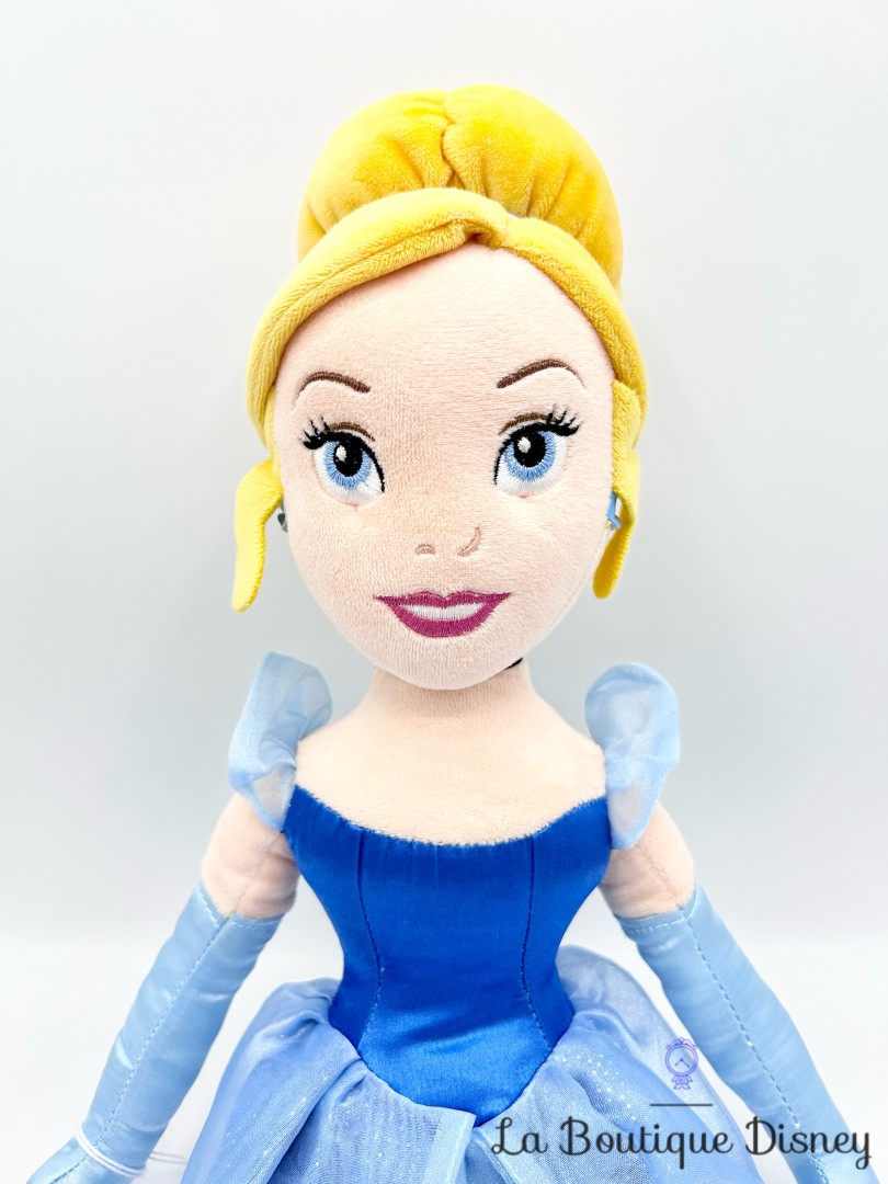 poupée-chiffon-cendrillon-disney-parks-disneyland-peluche-princesse-bleu (2)