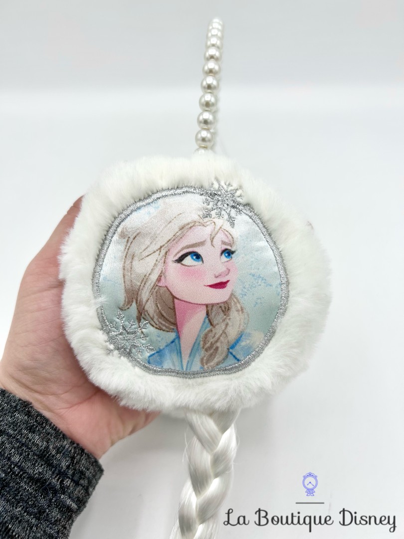 cache-oreilles-elsa-la-reine-des-neiges-disney-blanc-hiver (2)