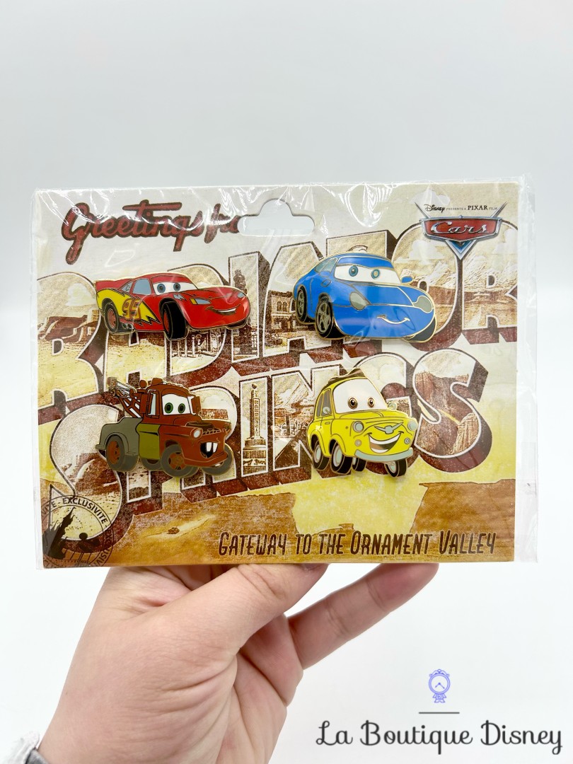 Set 4 Pins Cars Opening Edition Disneyland Paris 2007 Greetings from Radiator Valley 54184