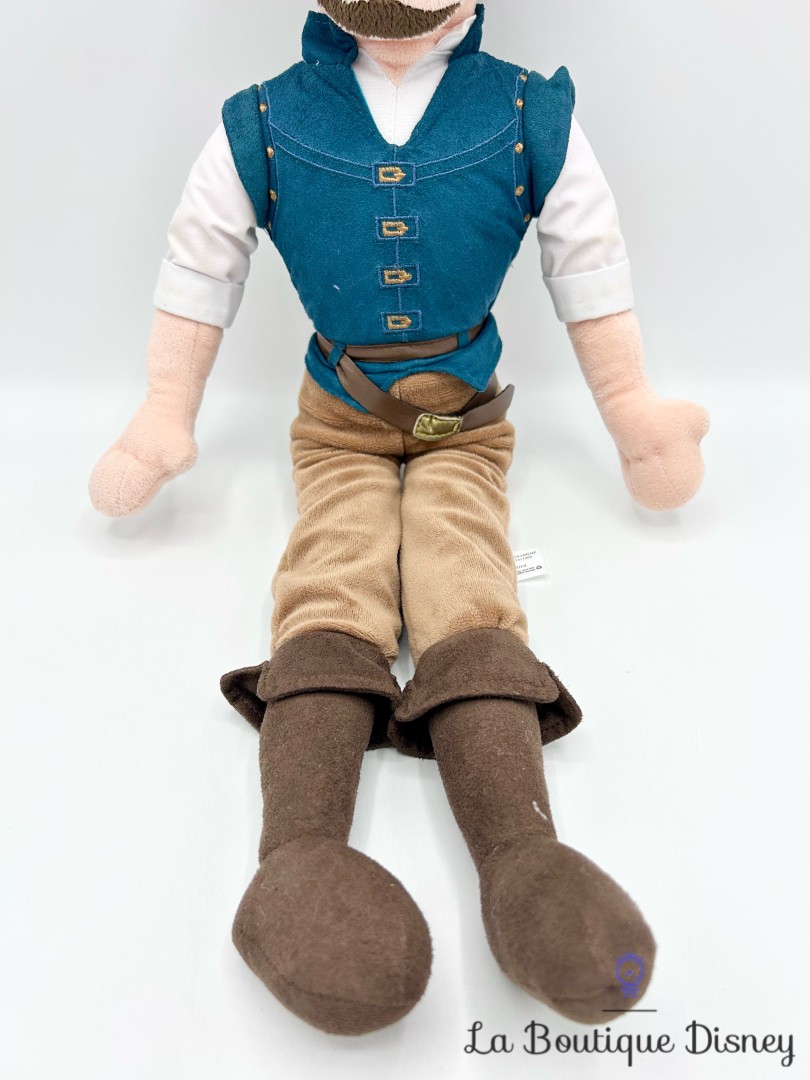 poupée-chiffon-flynn-rider-disney-store-prince-raiponce-peluche (1)