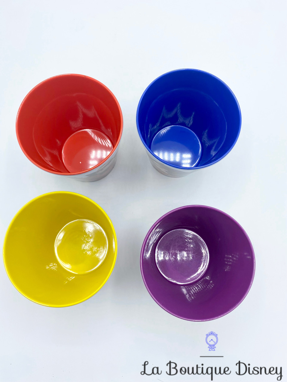 gobelet-les-indestructibles-disney-store-verre-plastique-personnages-1