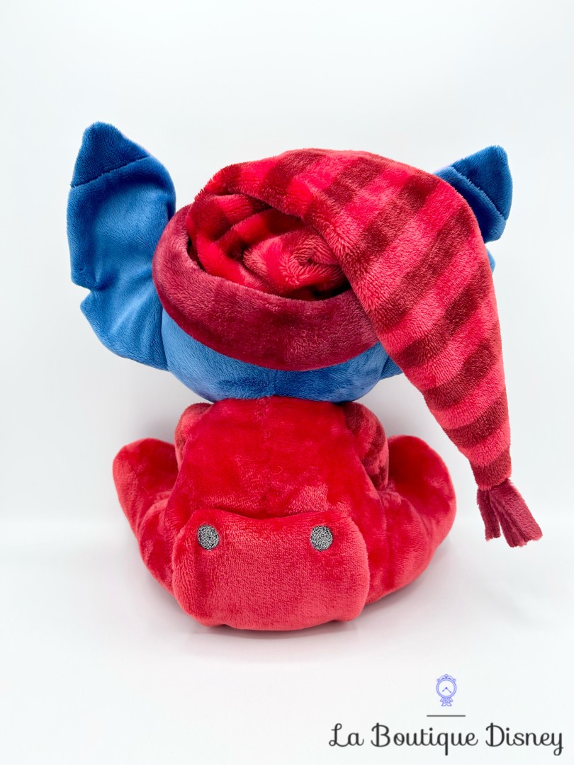 peluche-stitch-noel-disney-store-2020-pyjama-rouge (8)