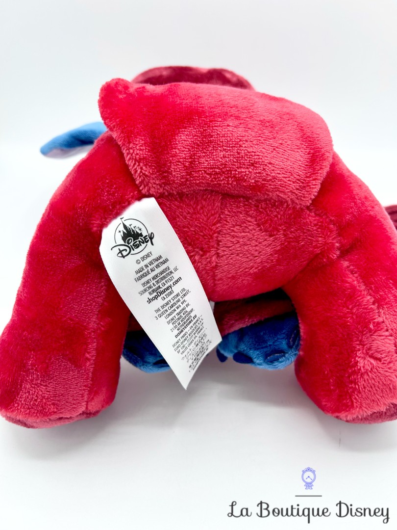 peluche-stitch-noel-disney-store-2020-pyjama-rouge (7)