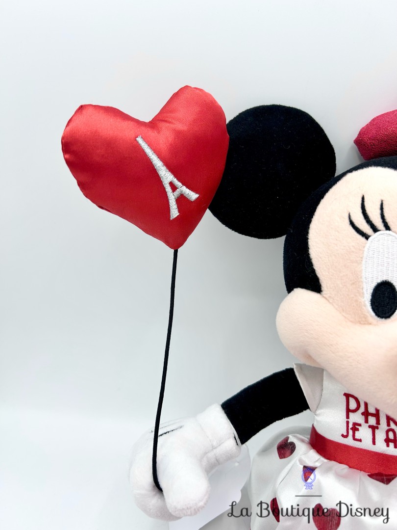 peluche-minnie-mouse-paris-je-taime-saint-valentin-disneyland-disney-coeur-ballon (7)