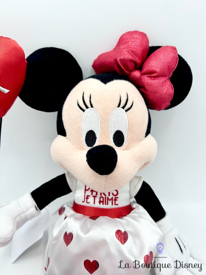 peluche-minnie-mouse-paris-je-taime-saint-valentin-disneyland-disney-coeur-ballon (3)