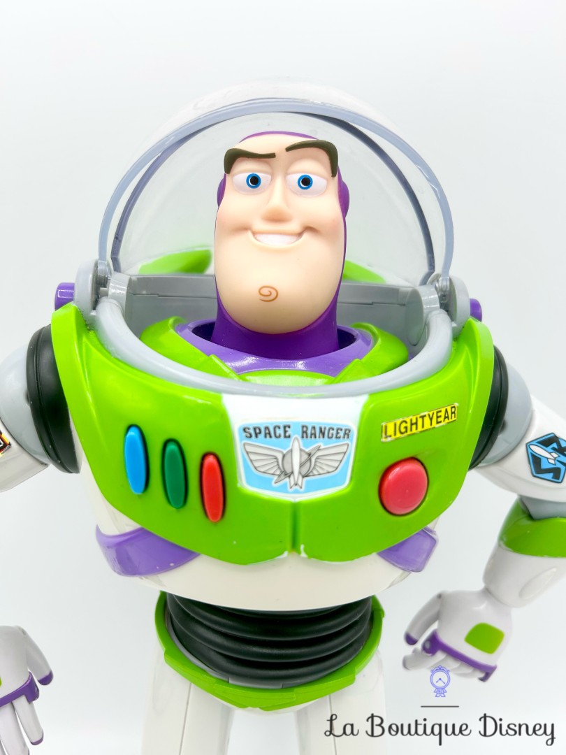 jouet-figurine-buzz-éclair-signature-collection-disney-thinkway-toy-story-de-luxe-francais (2)