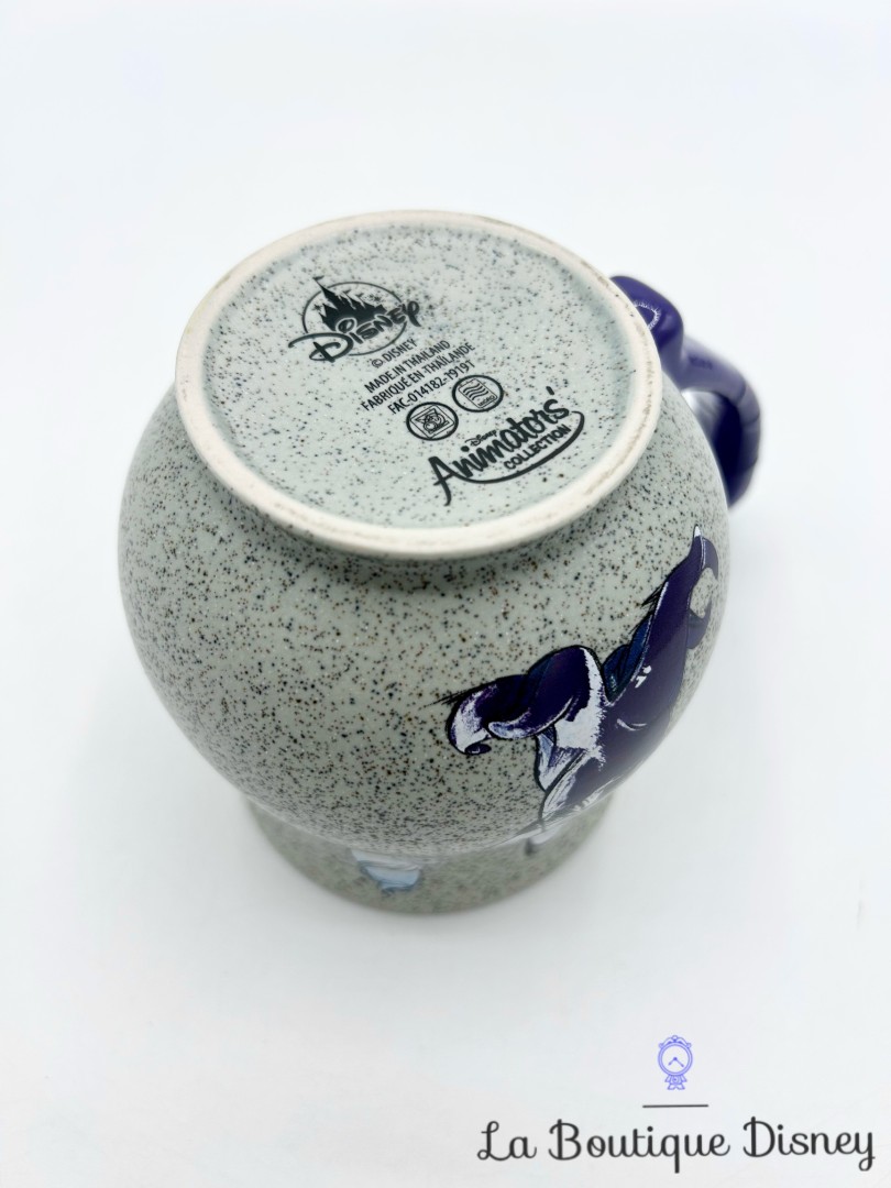 tasse-ursula-animators-collection-me-scary-disney-store-mug-la-petite-sirene (1)