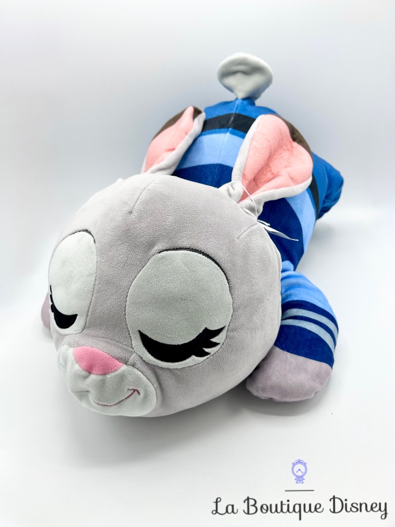 peluche-judy-hopps-cuddleez-disney-store-lapin-policier-zootopie-dort-couché (9)