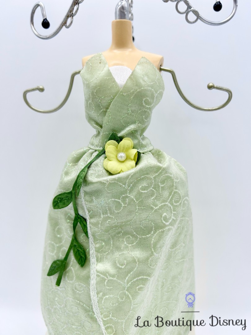 porte-accroche-bijoux-tiana-la-princesse-et-la-grenouille-robe-disneyland-disney-décoration (6)