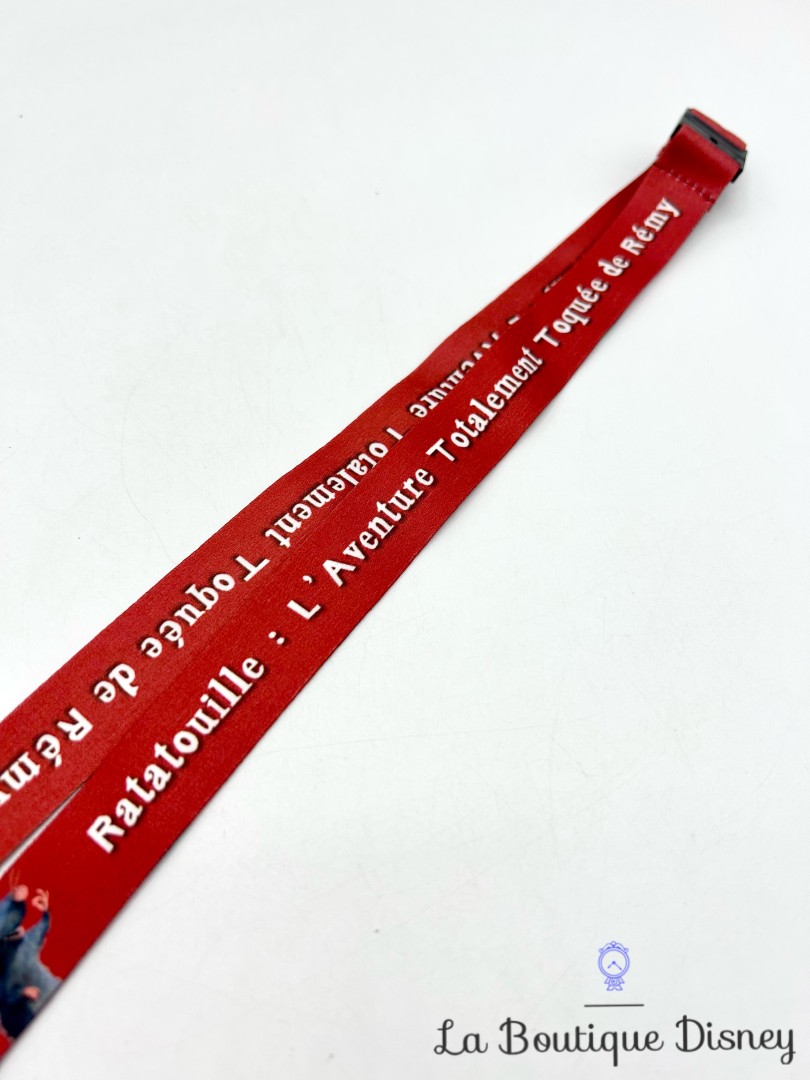 laniere-pins-ratatouille-aventure-totalement-toquée-rémy-disneyland-disney-cordon-tour-cou-rouge (5)