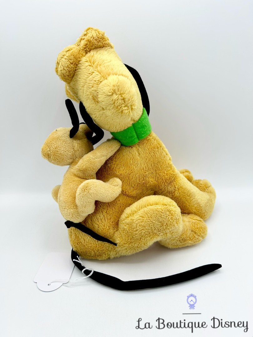 peluche-pluto-bébé-pluto-disneyland-disney-chien-jaune (7)