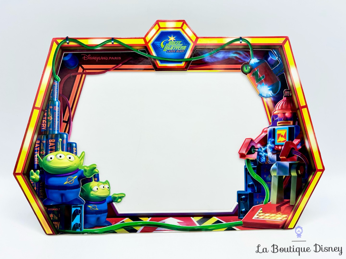 cadre-photos-buzz-lightyear-laser-blast-attraction-disneyland-paris-disney-carton (1)