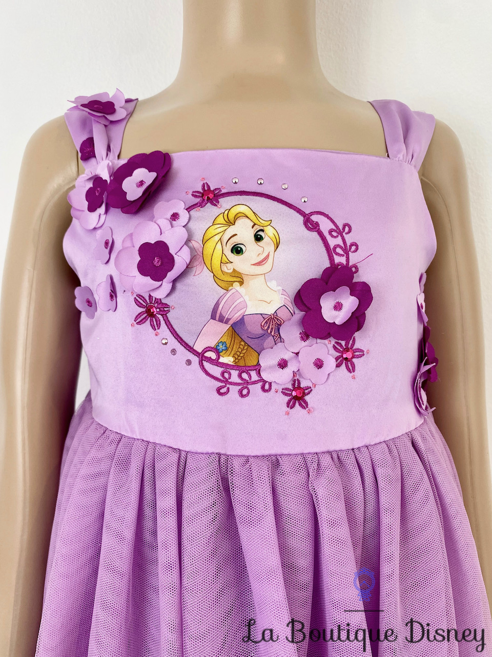 déguisement-raiponce-disney-store-robe-violet-tulle-noeud-fleurs-princesse-7