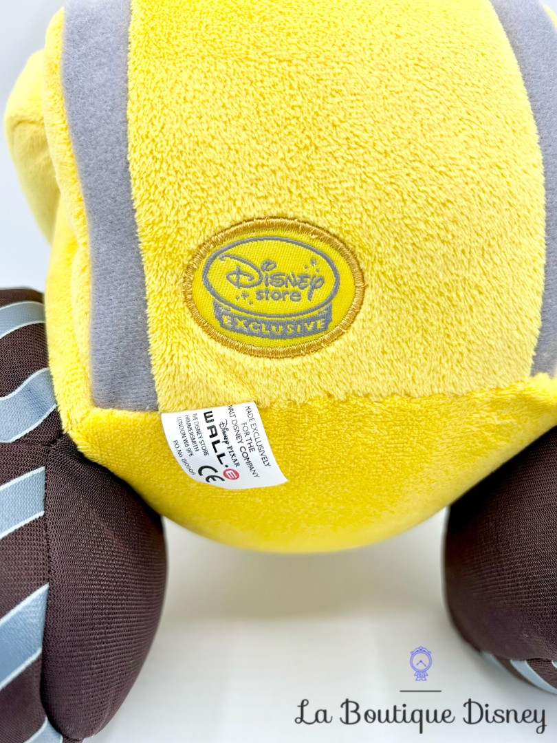 peluche-wall-e-disney-store-exclusive-robot-jaune-ecusson (1)