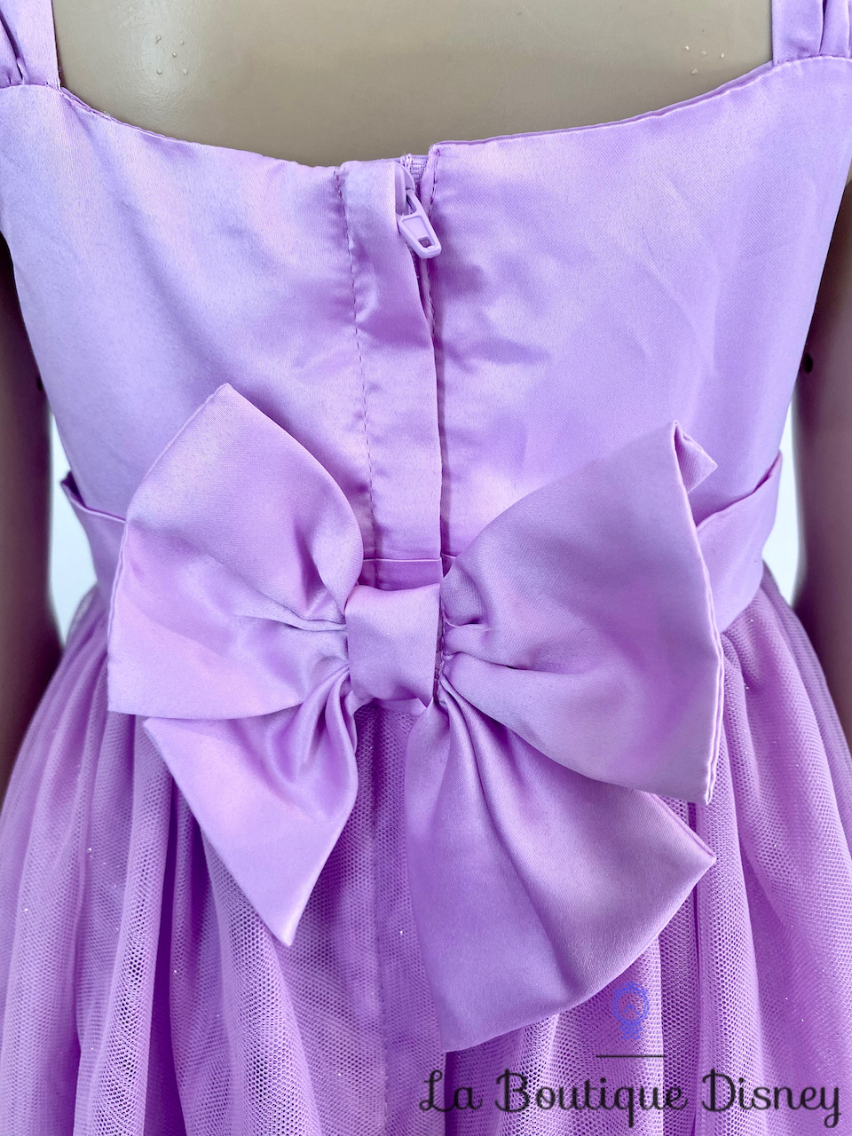 déguisement-raiponce-disney-store-robe-violet-tulle-noeud-fleurs-princesse-5
